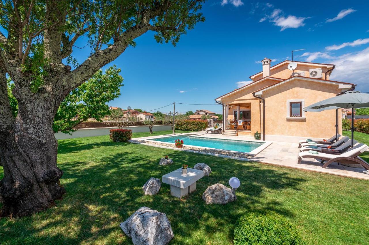 Villa Rotonda Vrsar Exterior foto